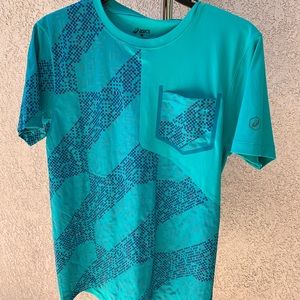 ASICS men’s size large new T-shirt thin material